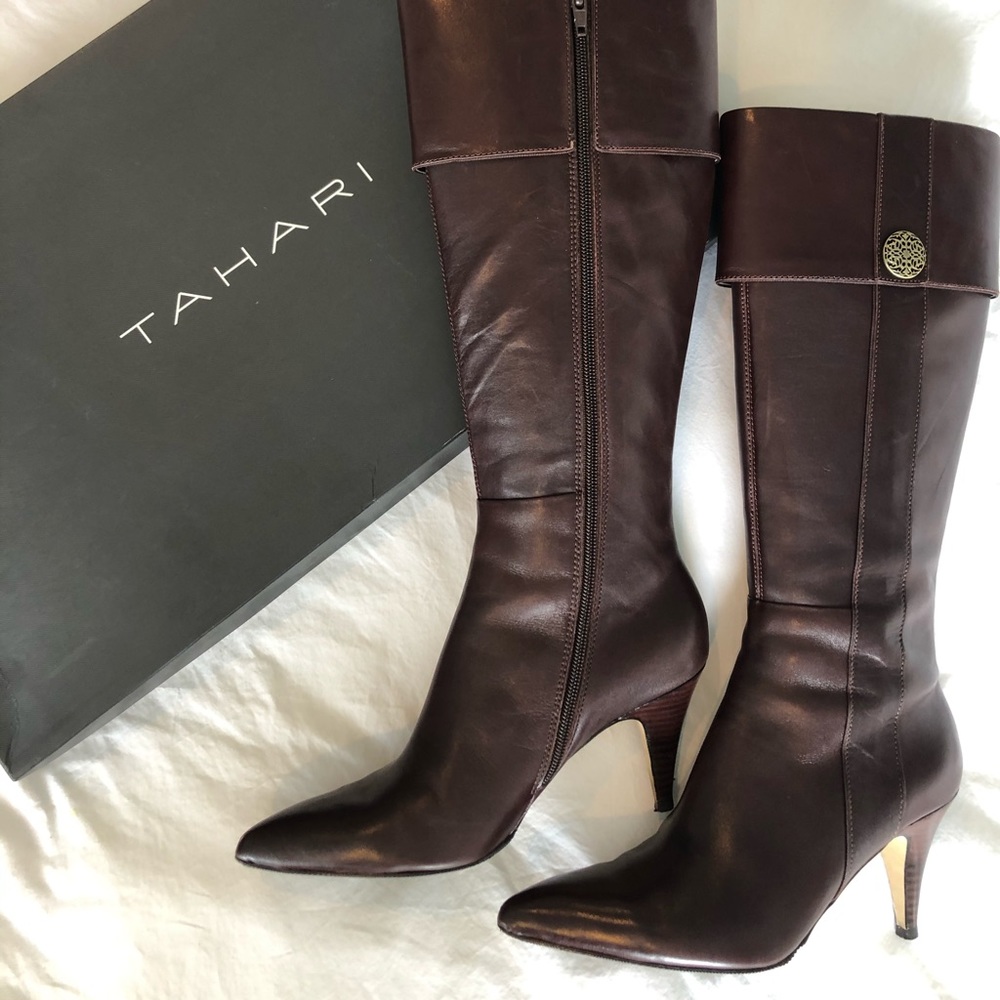 Tahari Chocolate Tall Boots, size 7